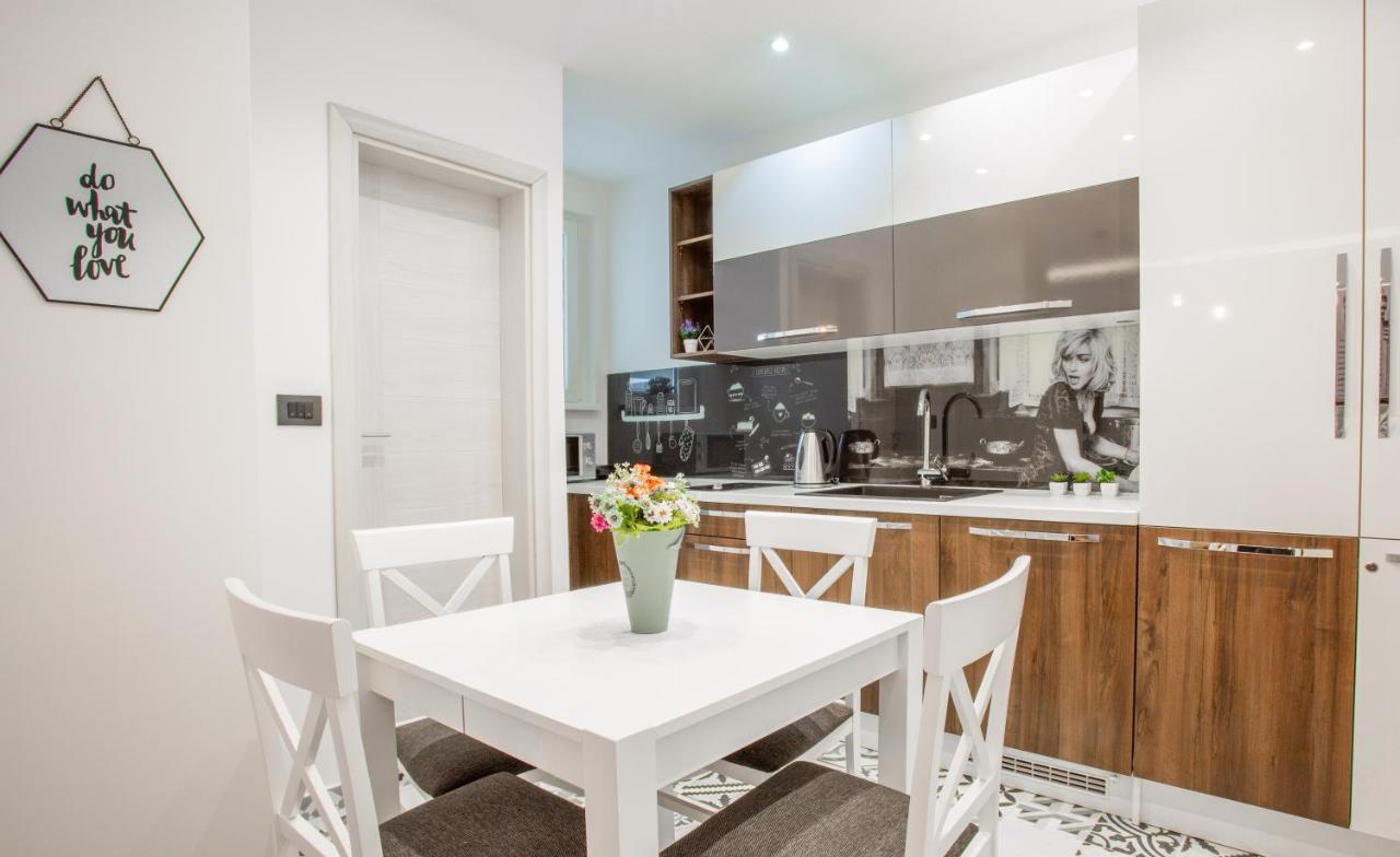 Casablanca Apartment Belgrad Exteriör bild
